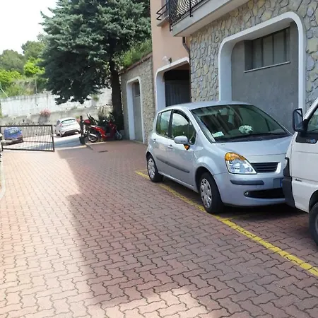Apartment Mare E Monti Trinita (Imperia)
